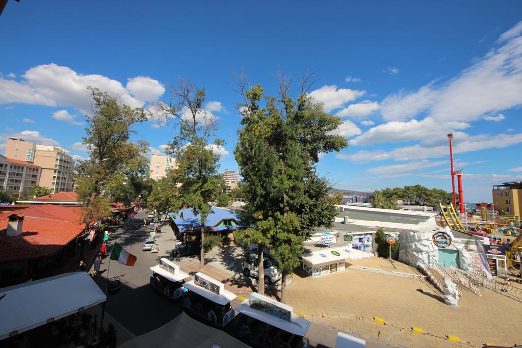 Menada Villa Bonita Apartments サニービーチ エクステリア 写真