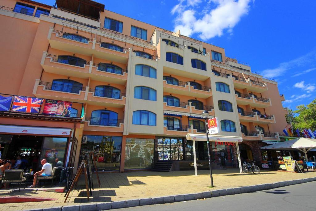 Menada Villa Bonita Apartments サニービーチ エクステリア 写真